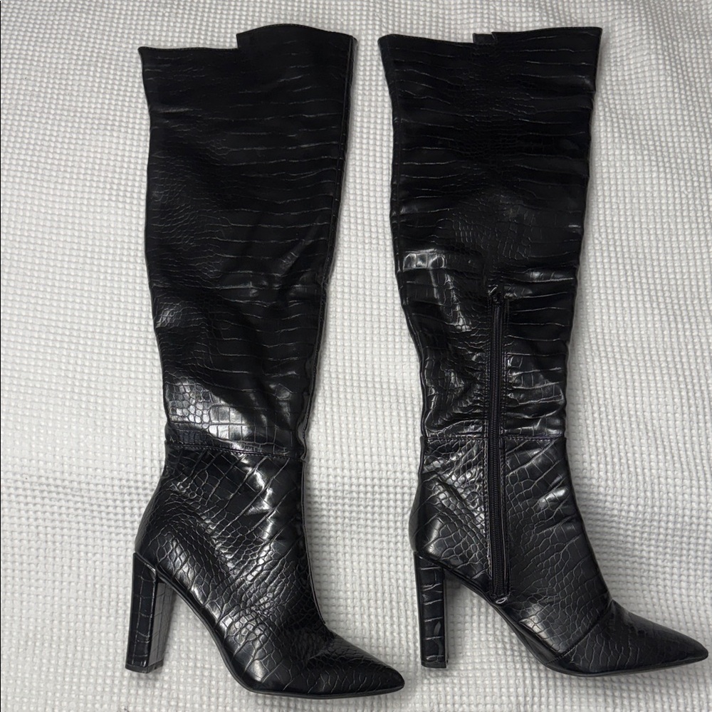 Black Crocodile Pattern Knee-High Boots - Size 6.5
